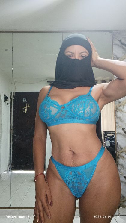 muslimwifexxx OnlyFans picture