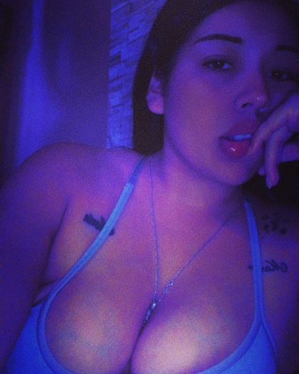 jazmine8912 OnlyFans picture