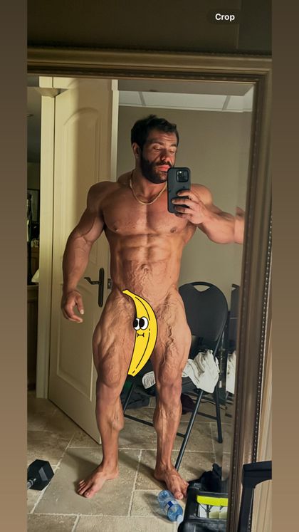 young_muscle_stud OnlyFans picture