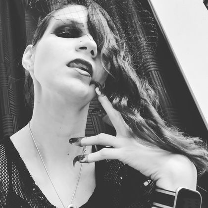 risquetta OnlyFans picture