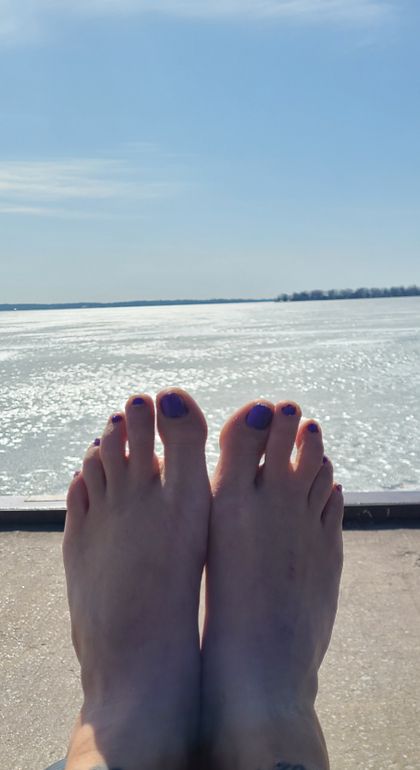 tinaspaintedtoes OnlyFans picture