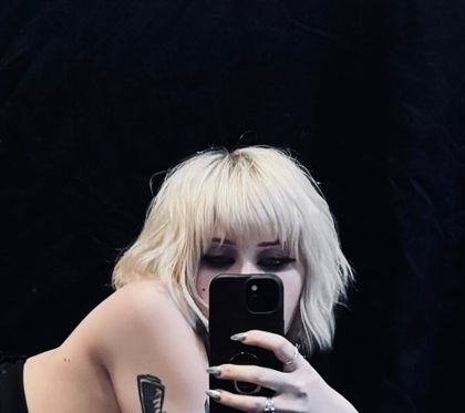 blixxx OnlyFans picture