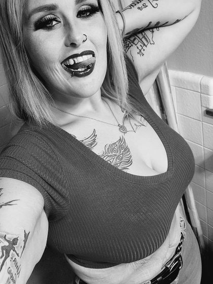 basicbae89 OnlyFans picture