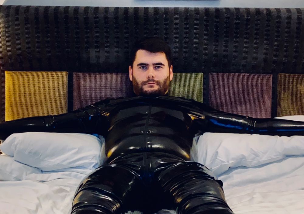 gayrubberjay OnlyFans profile picture