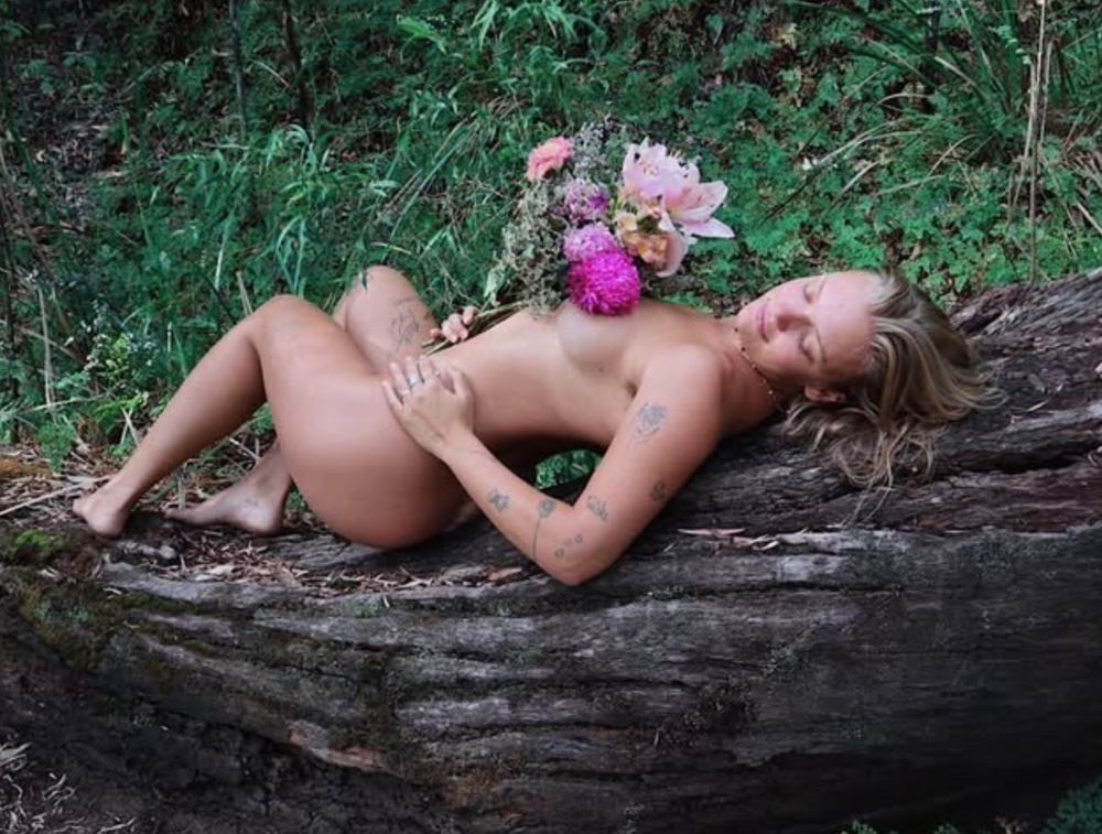 queen-b22 OnlyFans profile picture