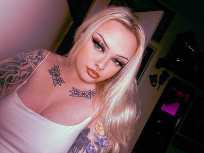 yelahlittle OnlyFans picture