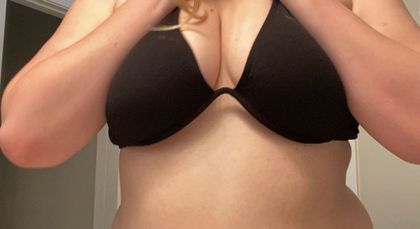 barelylegalteenlovers OnlyFans picture