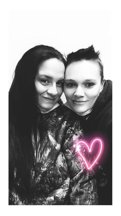 sexylesbos OnlyFans picture