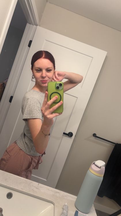19yr-singlemom OnlyFans picture