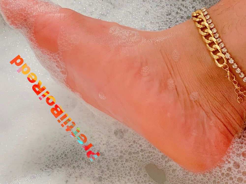 prettiireddboifeet OnlyFans profile picture