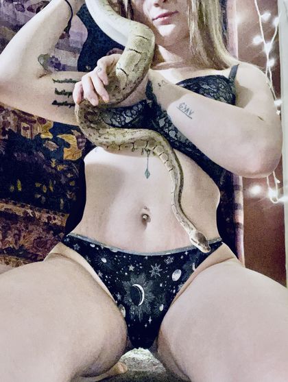 snake6queen OnlyFans picture