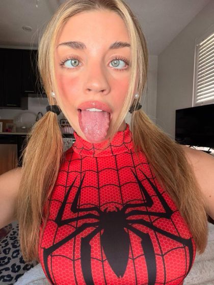 tak0bell OnlyFans picture