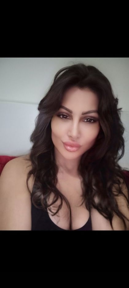 naughtysarayma OnlyFans picture