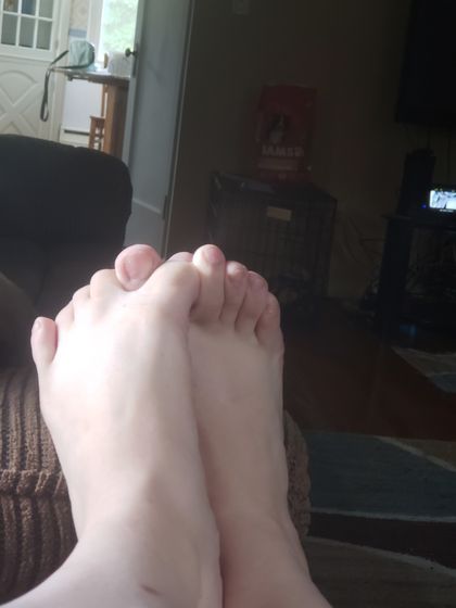 prettypetitfeet91 OnlyFans picture
