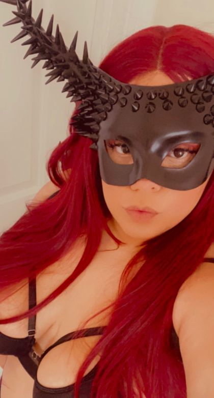 beu2fulni8tmare OnlyFans picture