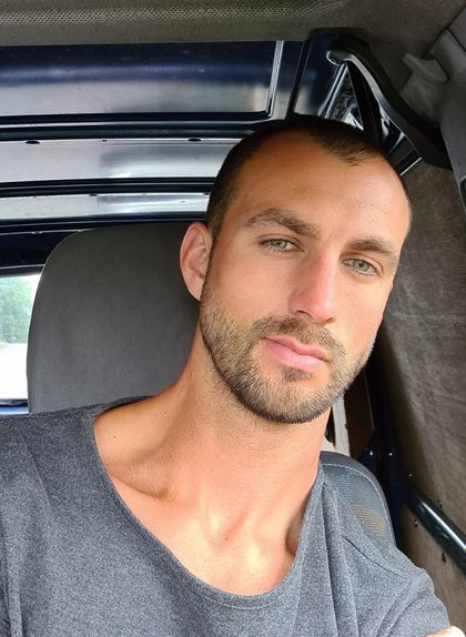 oliviersarson OnlyFans picture