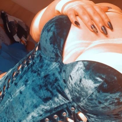 alicefoxygirl98 OnlyFans picture