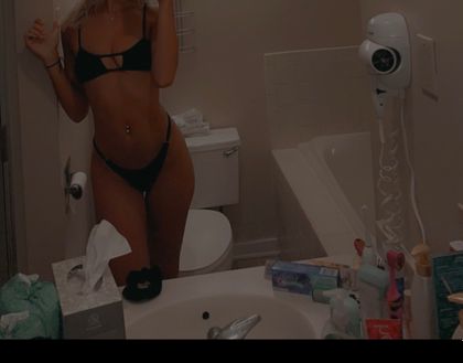 blondebarbieexo OnlyFans picture