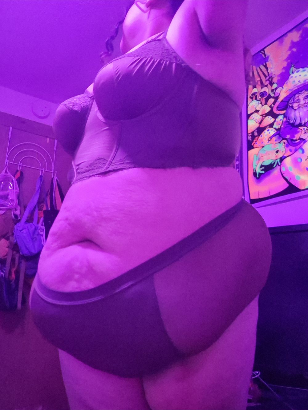 curlyesmee OnlyFans profile picture