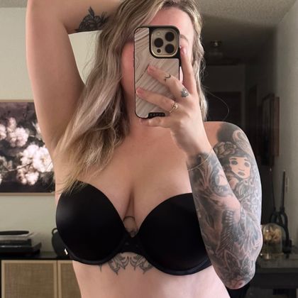 xbustybunnyx OnlyFans picture