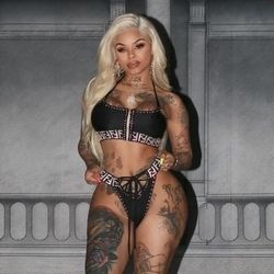Best Saradivine OnlyFans Accounts sorted by likes | FansMetrics.com