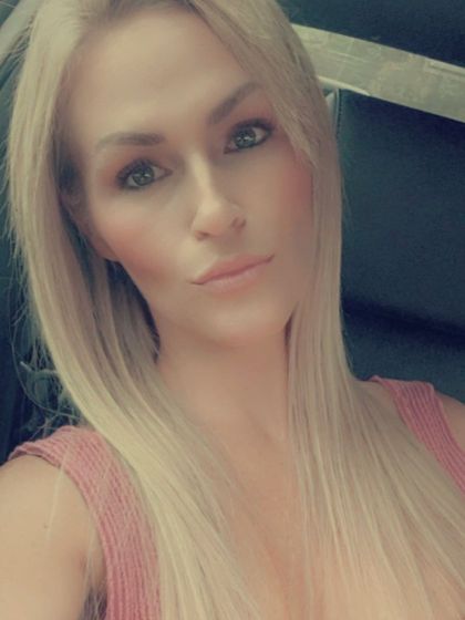 bustyblakee OnlyFans picture