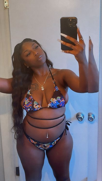 undertheseatm OnlyFans picture