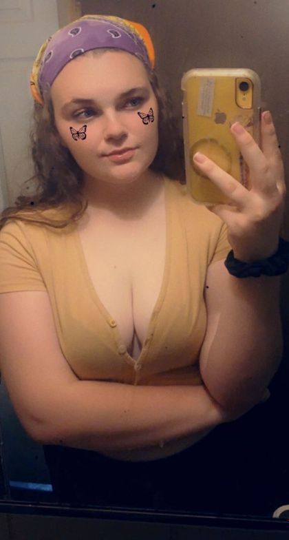 m.a.d.d.i.e OnlyFans picture