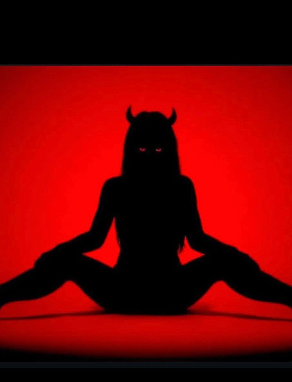 poisonnelly OnlyFans profile picture