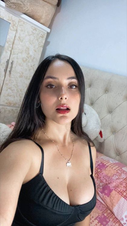 aishaa21 OnlyFans picture