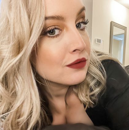 elizabethcastravet OnlyFans picture
