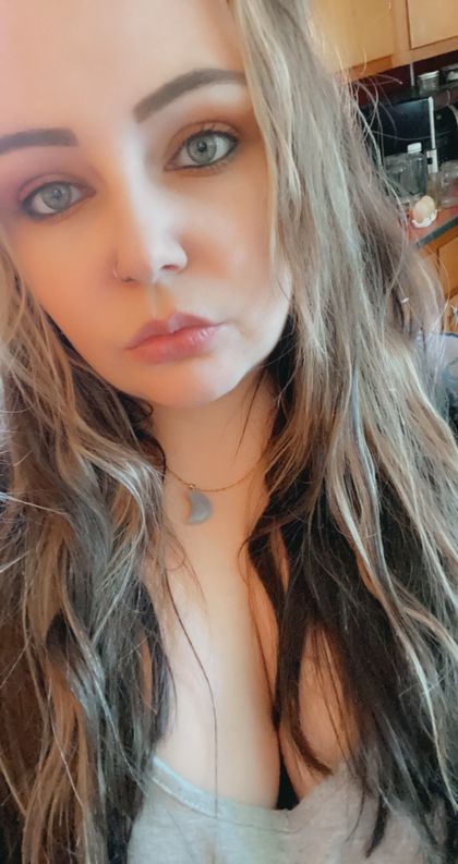leighous OnlyFans picture