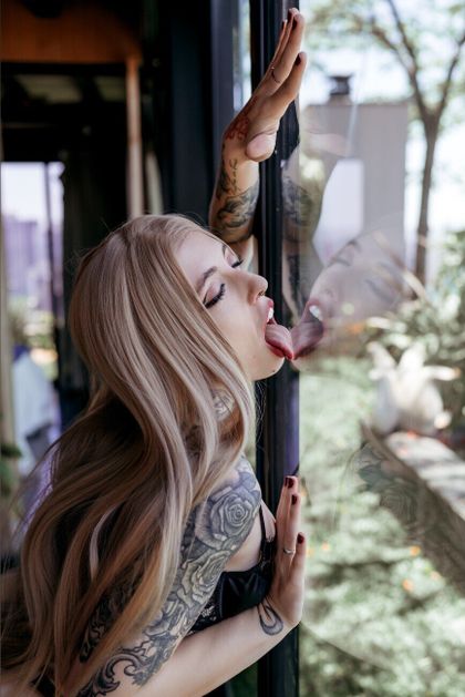 venusdoom.xo OnlyFans picture