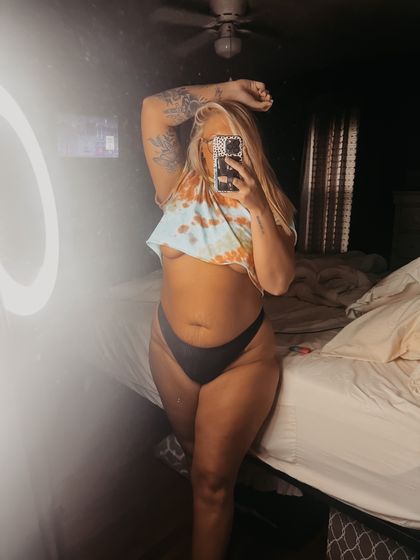 hayleycee OnlyFans picture