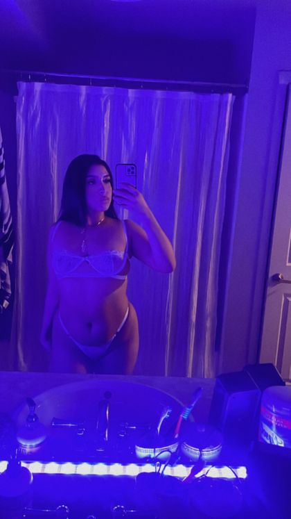 lovelybellaaaaaa OnlyFans picture