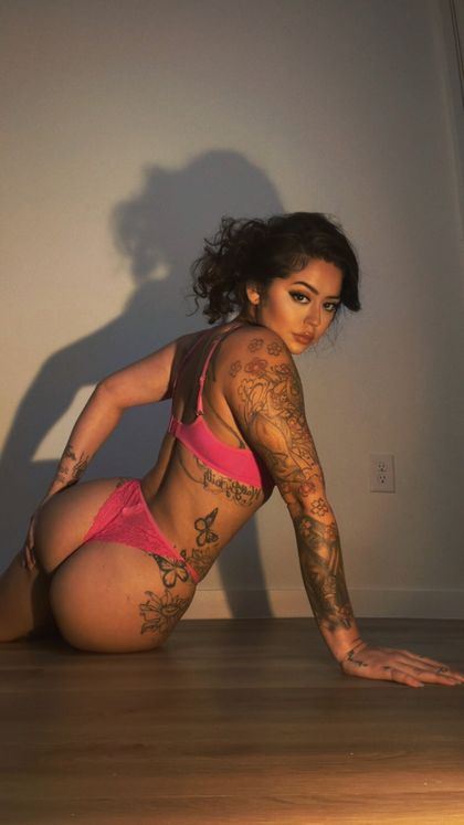 foreignsipp OnlyFans picture