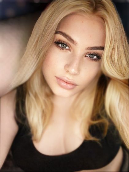 lara-mia OnlyFans picture
