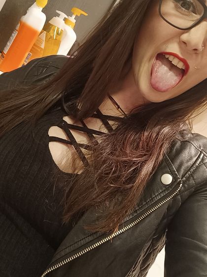 u105706712 OnlyFans picture