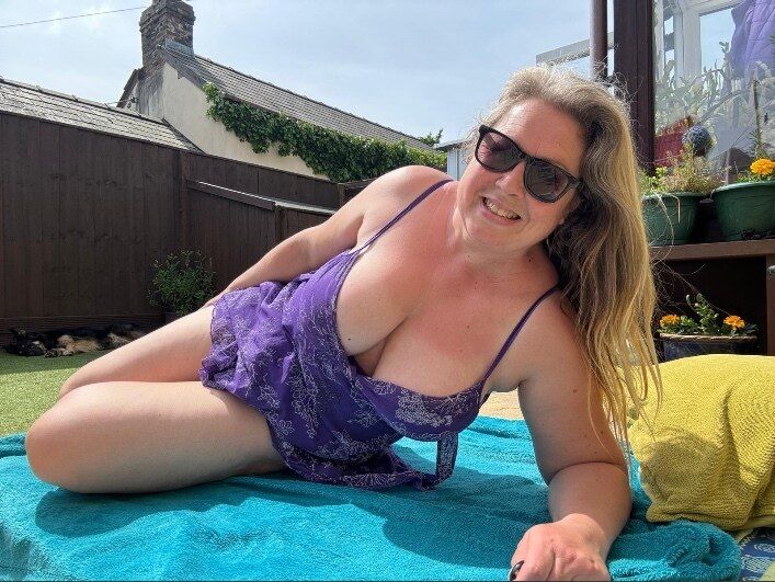 nikkynylee OnlyFans profile picture
