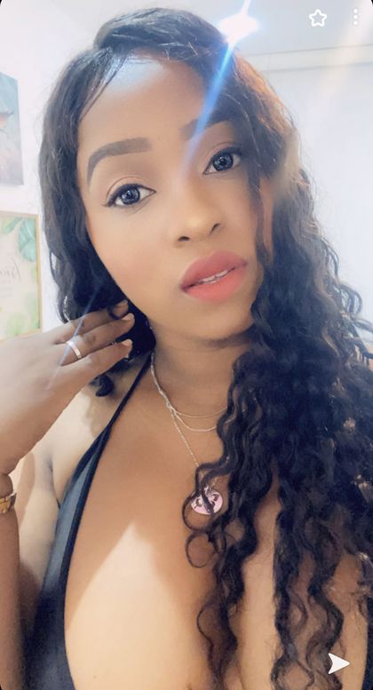 blackbarbierose1 OnlyFans picture