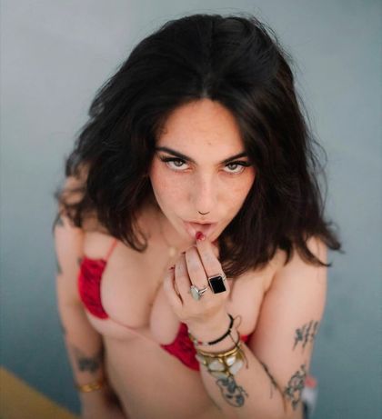 camiraddd OnlyFans picture