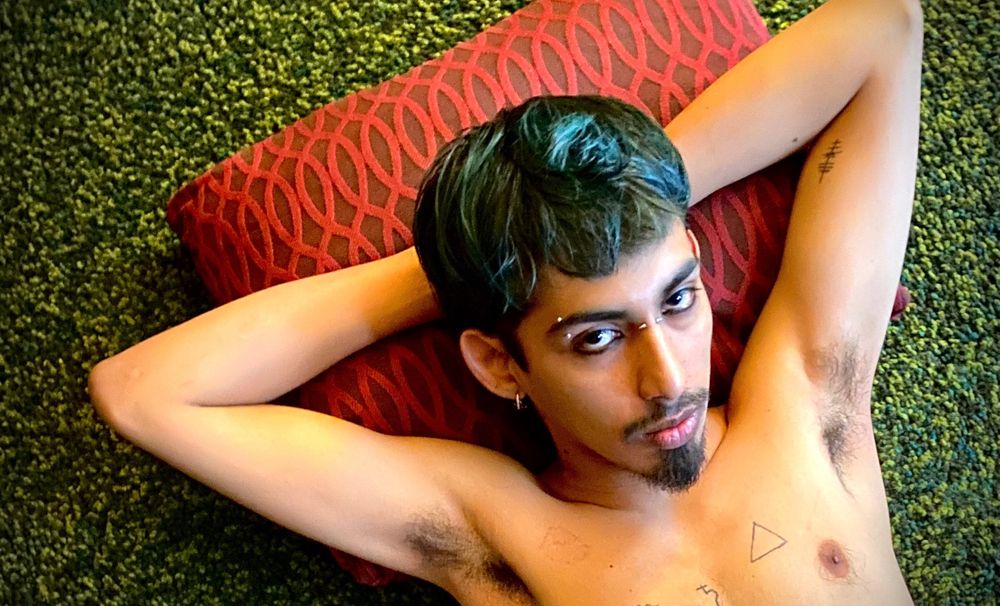 hiraethll OnlyFans profile picture