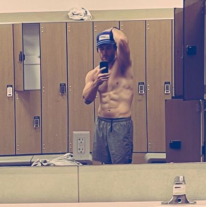u208425232 OnlyFans picture