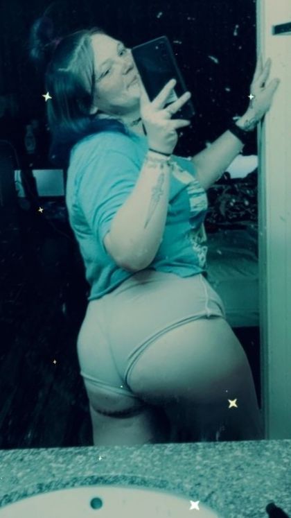 trenchbby22432 OnlyFans picture