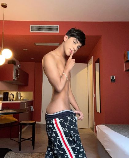 valentinoferrari01 OnlyFans picture