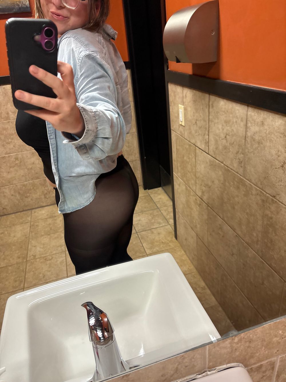 lealuvbee OnlyFans profile picture