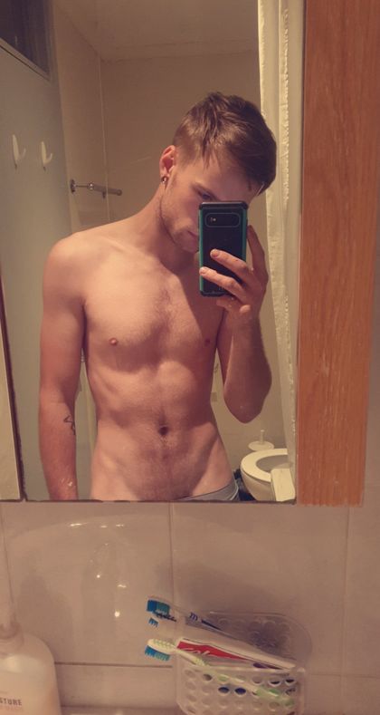 newtonboyyy OnlyFans picture