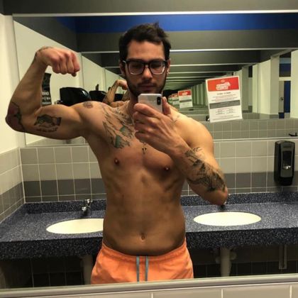 curveditalian OnlyFans picture