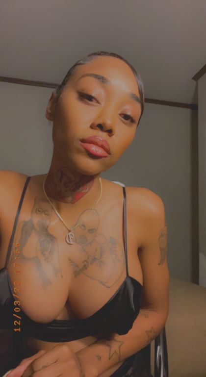 dadonmalia OnlyFans picture