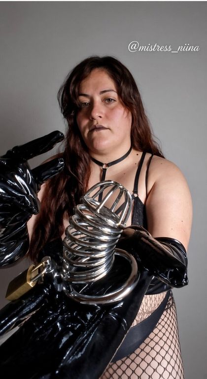 mistress_niina OnlyFans picture